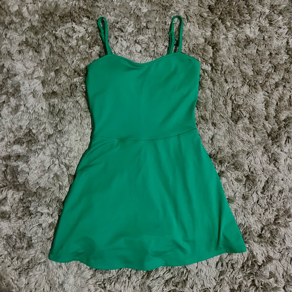 NWOT Alo Yoga Courtside Tennis Dress